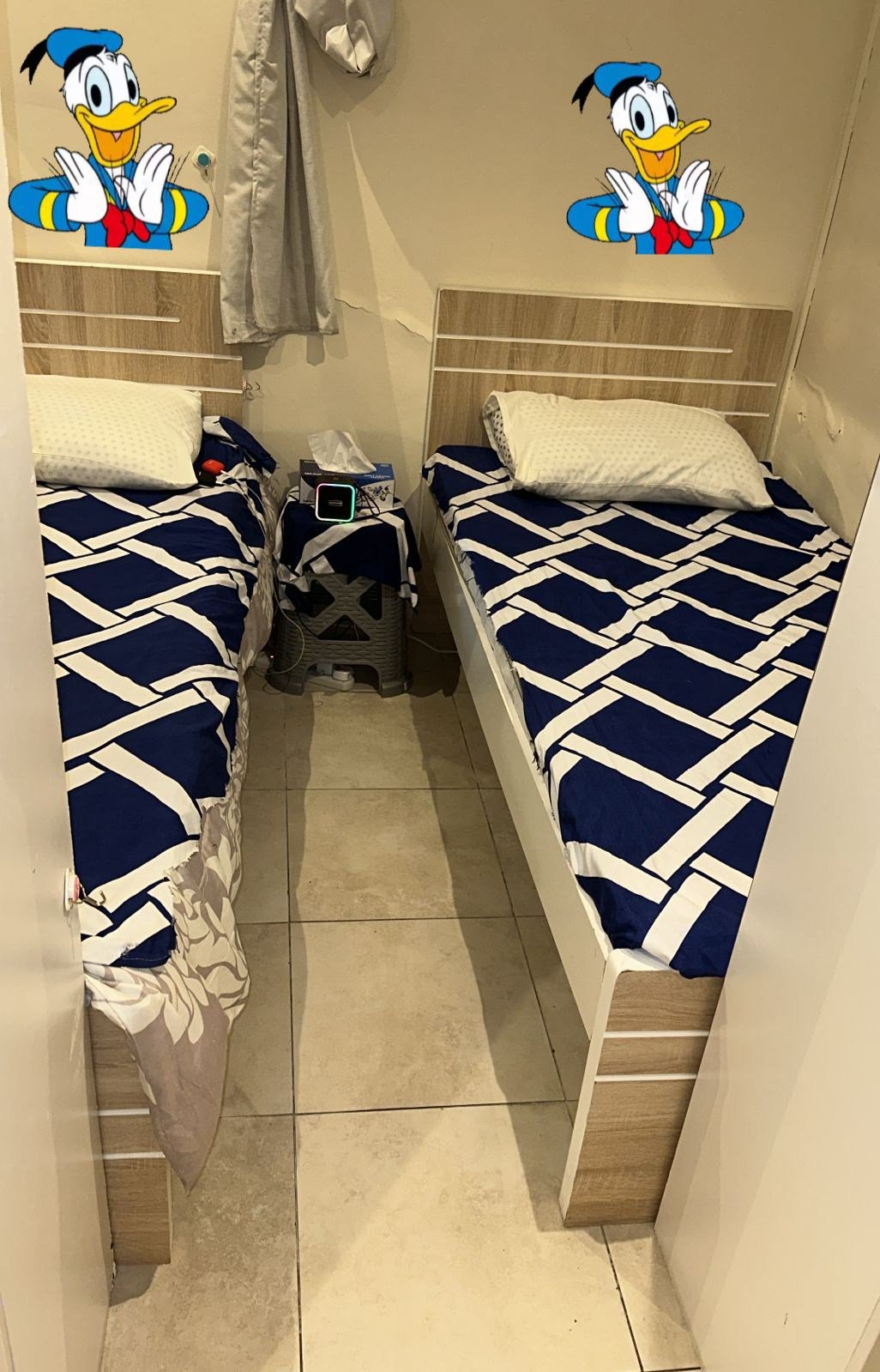 single bed is available in a hotel apartment